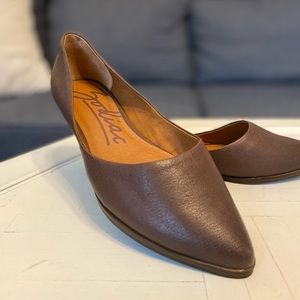 Zodiac Women's Hill Leather Pointed Toe Brown Espresso Ballet Flats Size 6